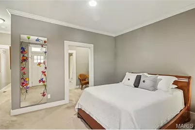 4137 Virginia Avenue, Saint Louis, MO 63118 - Photo 11