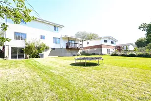 2660 Delaware Dr, Florissant, MO 63033 - Photo 25
