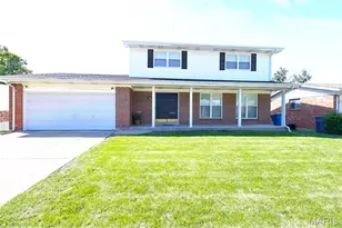 2660 Delaware Dr, Florissant, MO 63033 - Photo 1