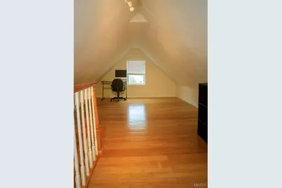 741 Regina Avenue, Saint Louis, MO 63125 - Photo 25