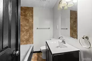 7034 Beulah Ave, Jennings, MO 63136 - Photo 15