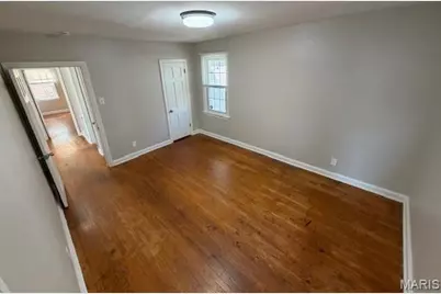 6923 Florian Avenue, Saint Louis, MO 63121 - Photo 13
