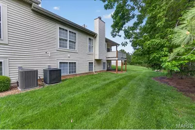 14736 Thornbird Manor Parkway, Chesterfield, MO 63017 - Photo 49