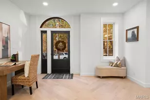 1201 MacKay Pl, Saint Louis, MO 63104 - Photo 9