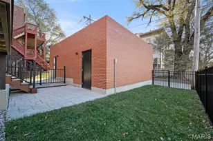 1201 MacKay Pl, Saint Louis, MO 63104 - Photo 61