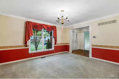 12120 Westwick Place, Saint Louis, MO 63127 - Photo 15