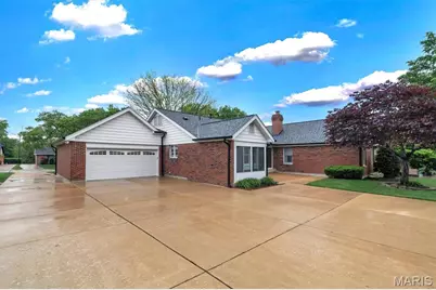 12120 Westwick Place, Saint Louis, MO 63127 - Photo 57