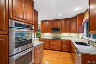 12120 Westwick Pl, Saint Louis, MO 63127 - Photo 35