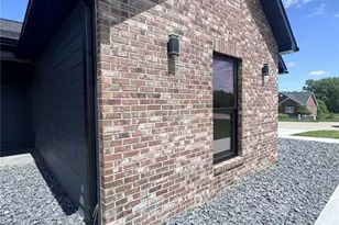265 Gala, Hannibal, MO 63401 - Photo 31