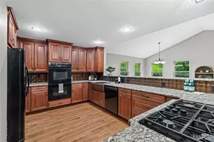 1510 Hwy Dd, Defiance, MO 63341 - Photo 9