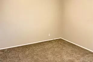 1125 Florland Dr, Florissant, MO 63031 - Photo 13