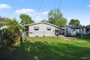 10401 Lilac Ave, Saint Louis, MO 63137 - Photo 23