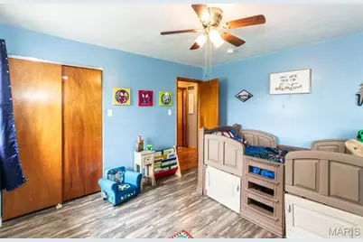 102 N Thomas Street, De Soto, MO 63020 - Photo 21