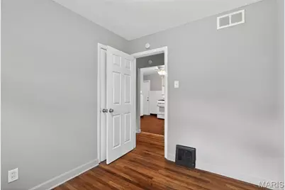 236 Forestwood Drive, Saint Louis, MO 63135 - Photo 11
