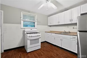 236 Forestwood Dr, Saint Louis, MO 63135 - Photo 15