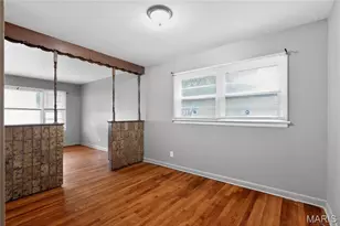 236 Forestwood Dr, Saint Louis, MO 63135 - Photo 9