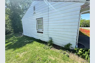1015 Dardenne Street, Saint Charles, MO 63301 - Photo 5