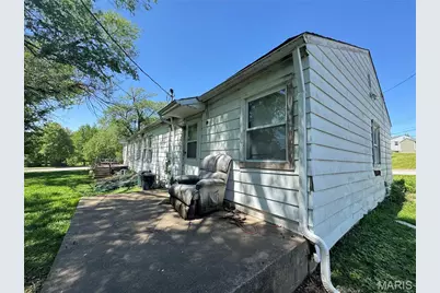 1015 Dardenne Street, Saint Charles, MO 63301 - Photo 7