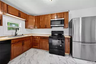 11038 Gertrude Ave, Saint Ann, MO 63074 - Photo 25