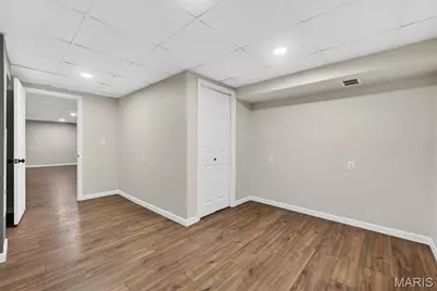 2013 Waybridge Lane, Fenton, MO 63026 - Photo 33