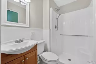 2013 Waybridge Ln, Fenton, MO 63026 - Photo 29