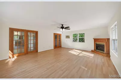 8 Flora Drive, Richland, MO 65556 - Photo 13