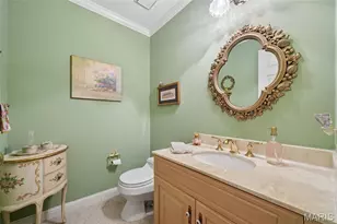 13302 Fairfield Cir Dr, Town and Country, MO 63017 - Photo 5