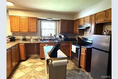 505 Skyview Drive, Washington, MO 63638 - Photo 5