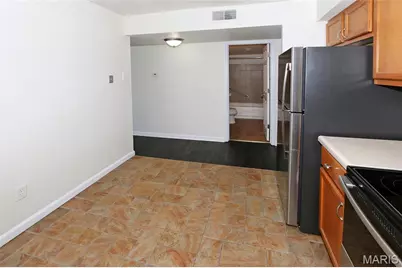 10017 Chardin Way #3, Saint Louis, MO 63128 - Photo 11