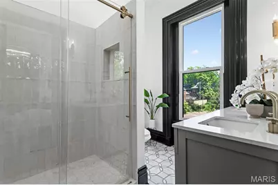 6703 Vermont Avenue, Saint Louis, MO 63111 - Photo 29