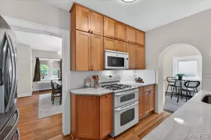 409 Summit Ave, Webster Groves, MO 63119 - Photo 13