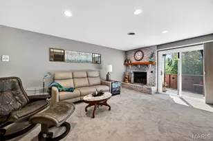1629 Walpole Dr, Chesterfield, MO 63017 - Photo 5