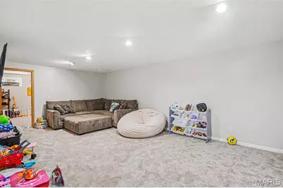 2765 Cathedral Drive, Saint Louis, MO 63129 - Photo 27