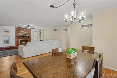 2765 Cathedral Drive, Saint Louis, MO 63129 - Photo 11