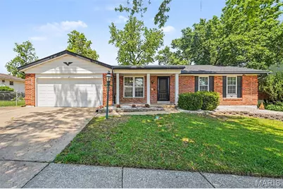 2765 Cathedral Drive, Saint Louis, MO 63129 - Photo 3