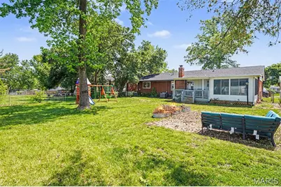 2765 Cathedral Drive, Saint Louis, MO 63129 - Photo 35
