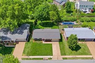 9131 Cherry Brook Ln, Crestwood, MO 63126 - Photo 29