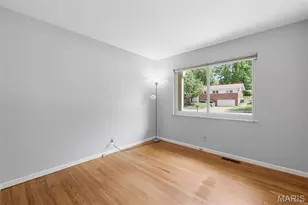 9131 Cherry Brook Ln, Crestwood, MO 63126 - Photo 9
