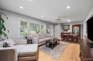 14 Bal Harbour Dr, Saint Louis, MO 63146 - Photo 7