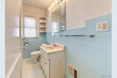 4425 Bingham Avenue, Saint Louis, MO 63116 - Photo 15