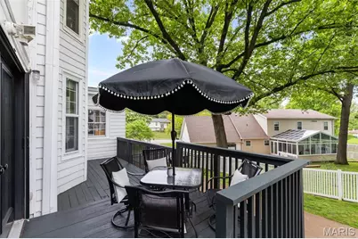 319 N Gore Avenue, Webster Groves, MO 63119 - Photo 39