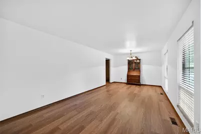 7 Countryside Drive, Saint Charles, MO 63304 - Photo 7