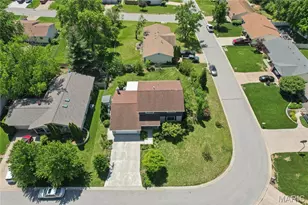 708 Willow Wood Ct, Saint Charles, MO 63303 - Photo 35