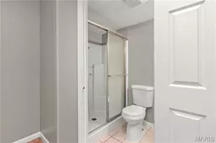 2240 Brook Dr, Florissant, MO 63033 - Photo 19