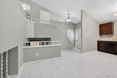 22 Willowyck Court, Saint Louis, MO 63146 - Photo 3