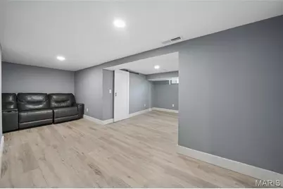 8504 Valdes Drive, Affton, MO 63123 - Photo 21