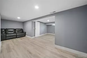 8504 Valdes Dr, Affton, MO 63123 - Photo 21