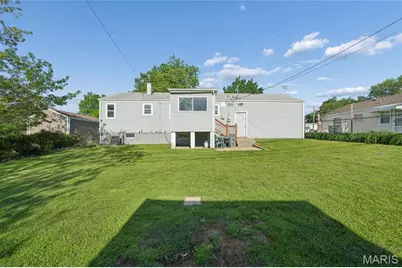 8504 Valdes Drive, Affton, MO 63123 - Photo 23