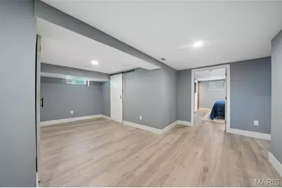 8504 Valdes Drive, Affton, MO 63123 - Photo 19