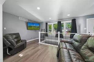8504 Valdes Dr, Affton, MO 63123 - Photo 5